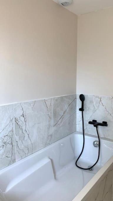 Villa Chic 3 Chambres ,2 Sdb Châtellerault Eksteriør bilde